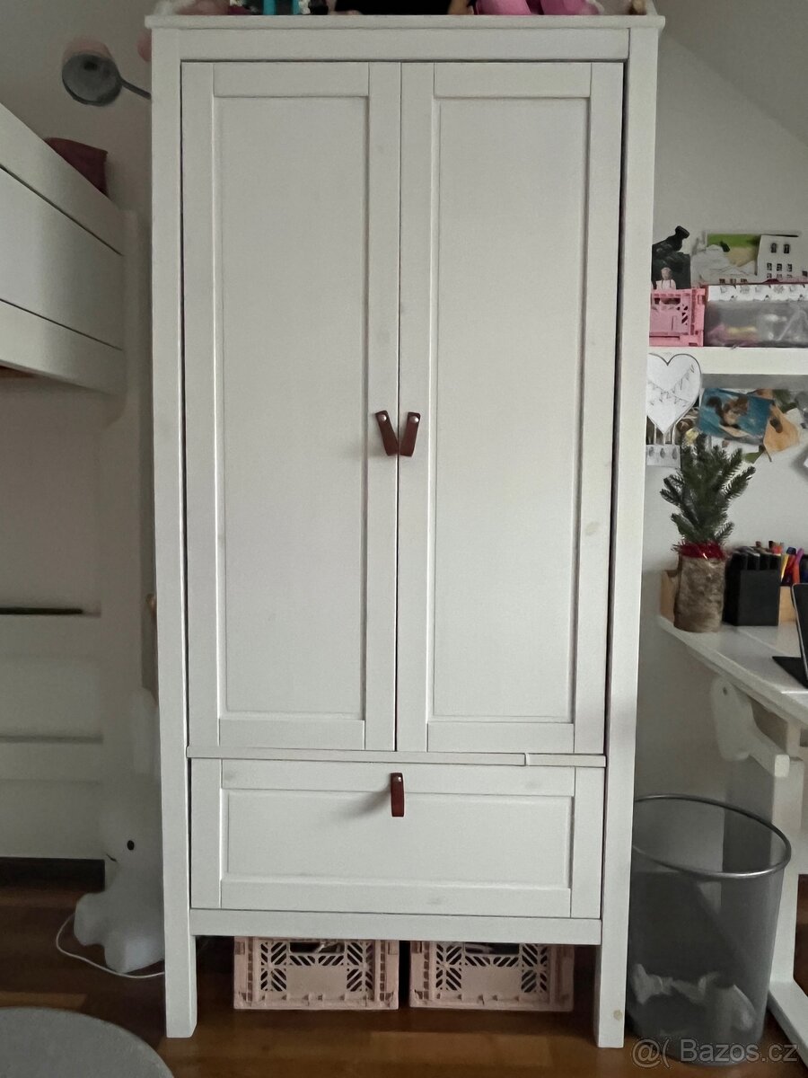 Šatní skříň Sundvik IKEA