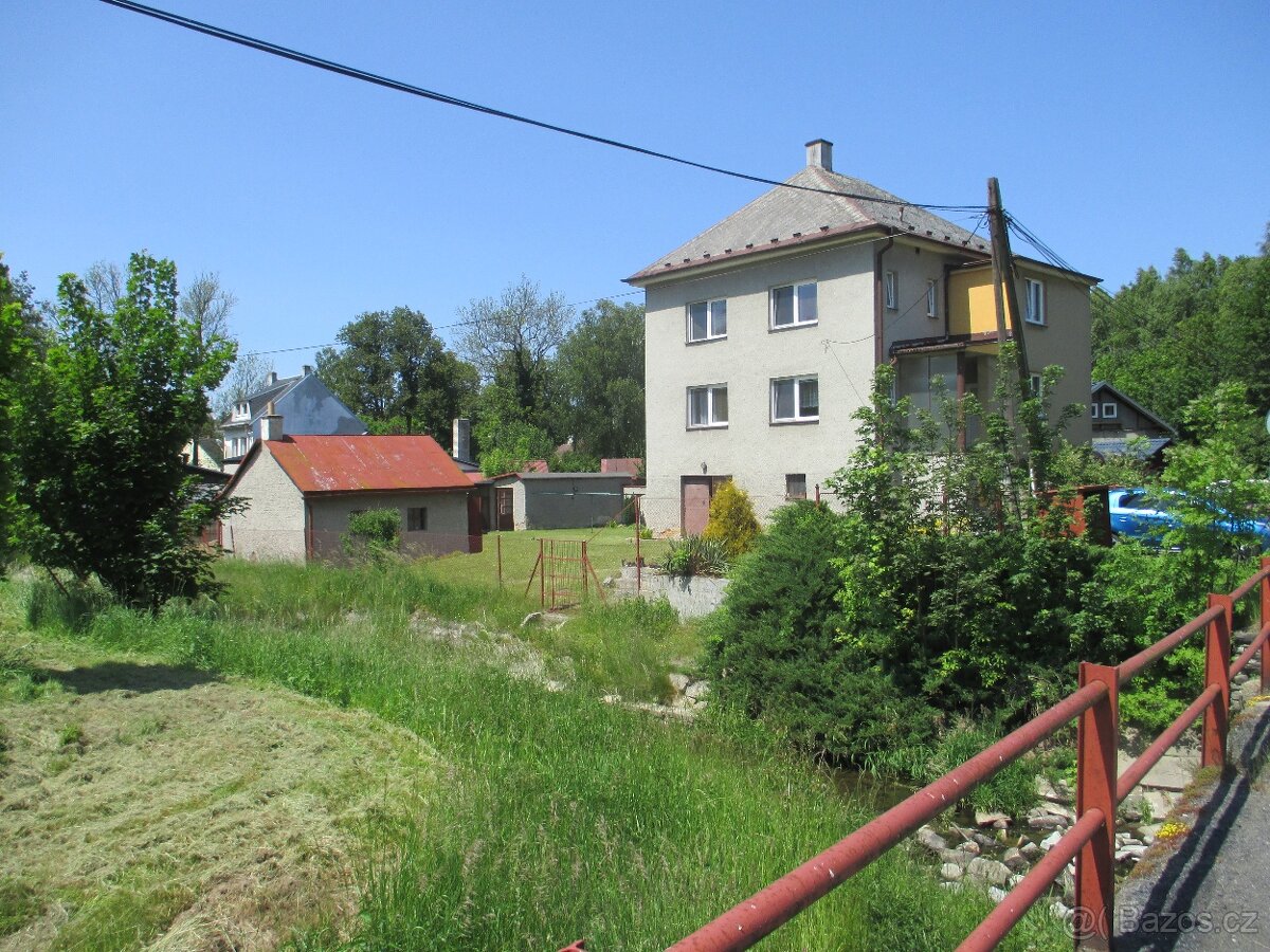 Prodej RD Dvorce u Bruntálu.