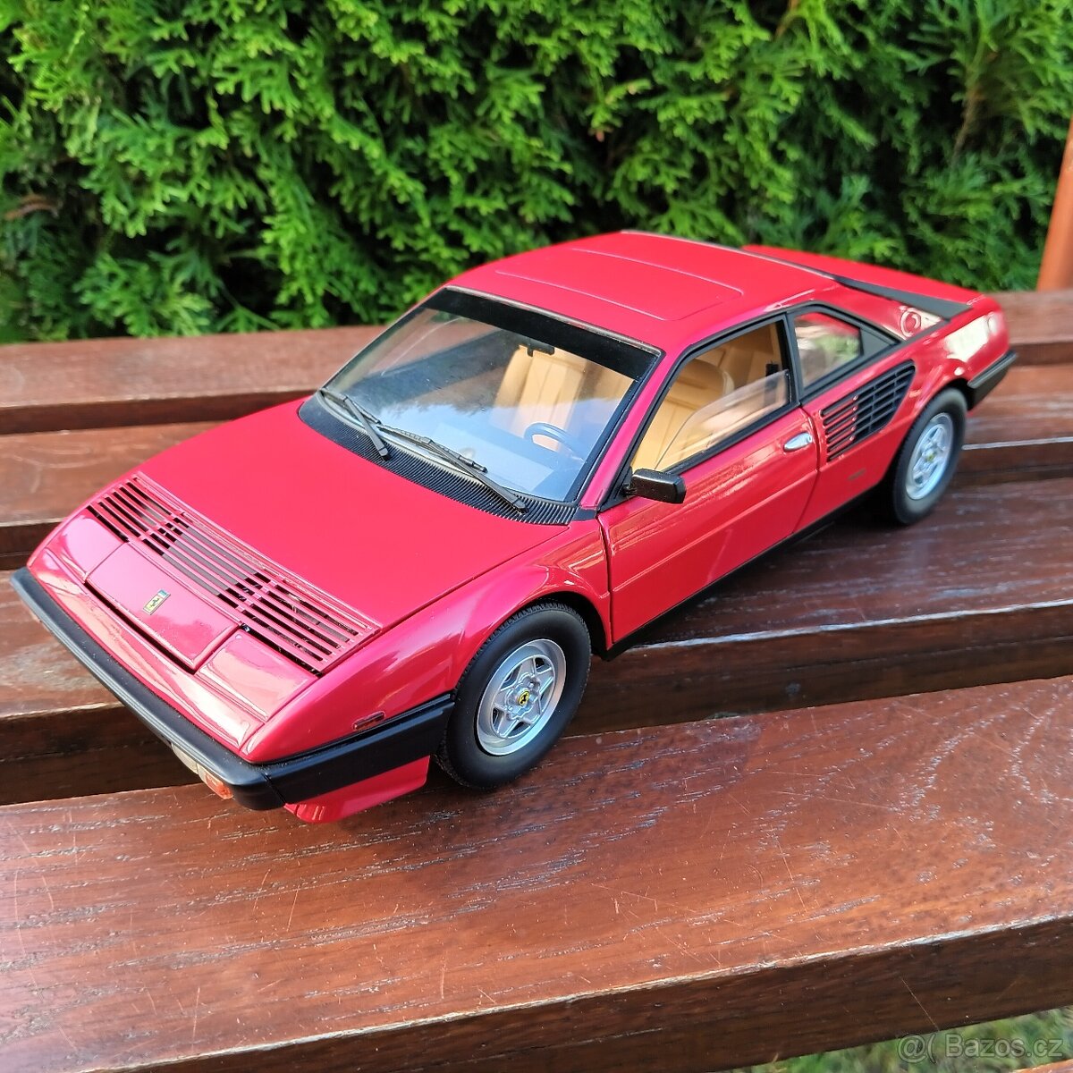 1:18 Ferrari Mondial Eite