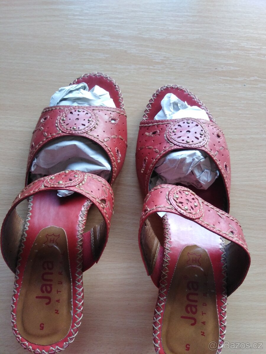 Dámské letní nazouváky