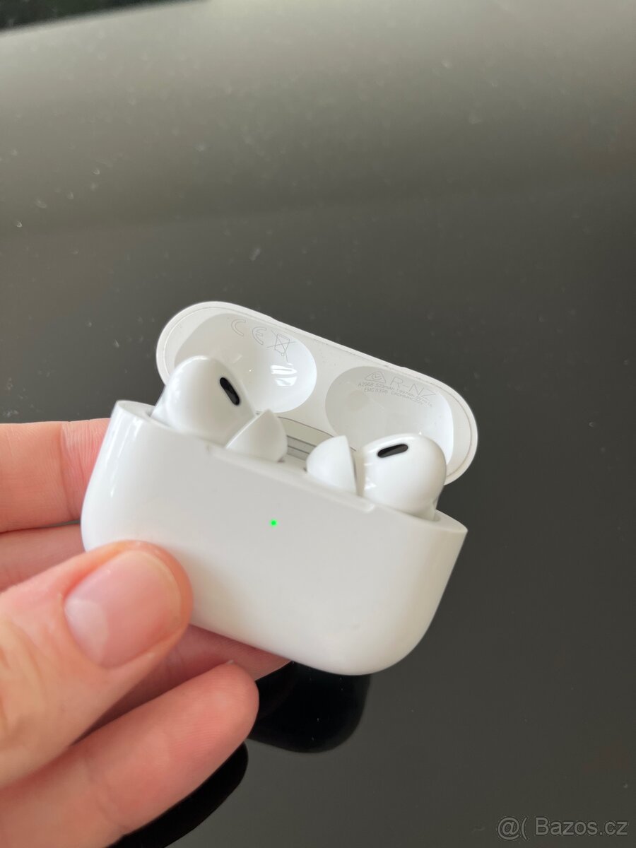 Apple AirPods Pro 2