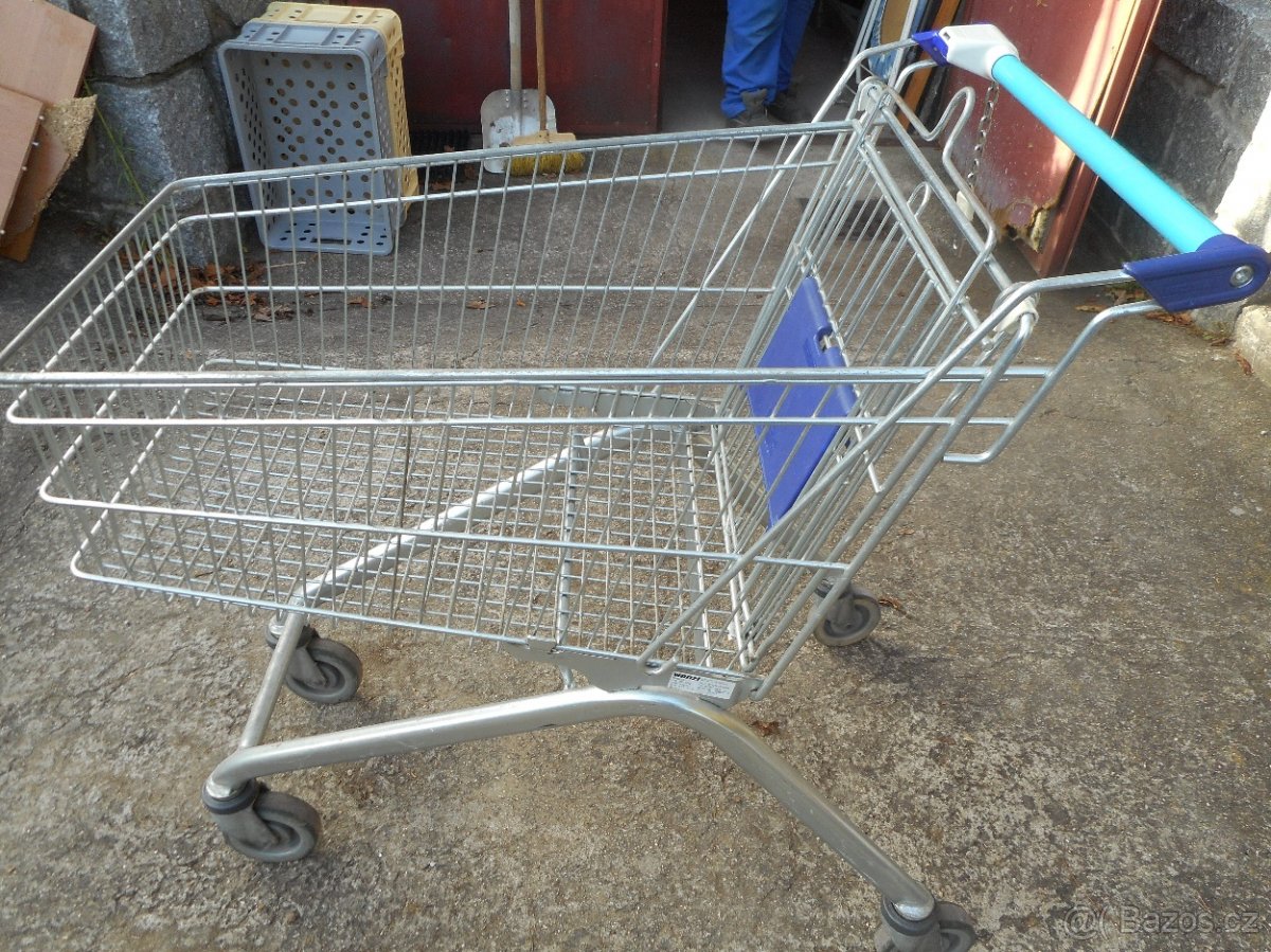 Drátěný nákupní koš