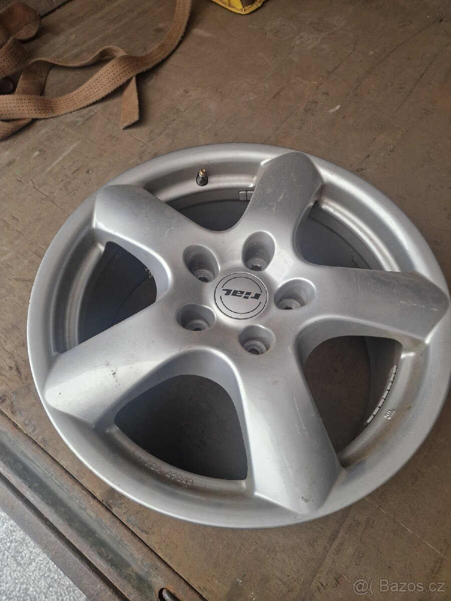 Alu kola Rial 8,5x18 5x130 ET56 Touareg Q7