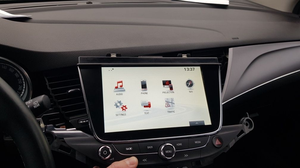 LCD displej na Astra K Navi 900 intelilink