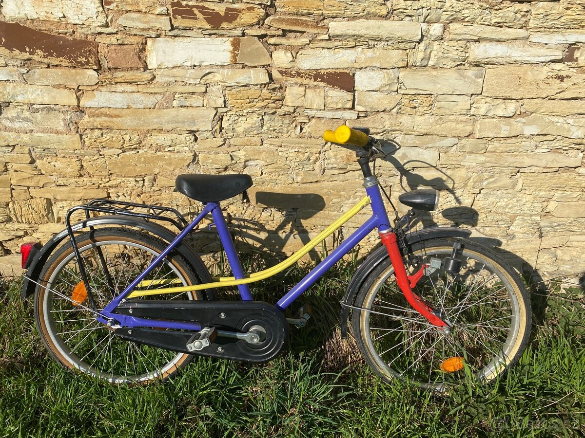 Dětské dívčí kolo vel. 20