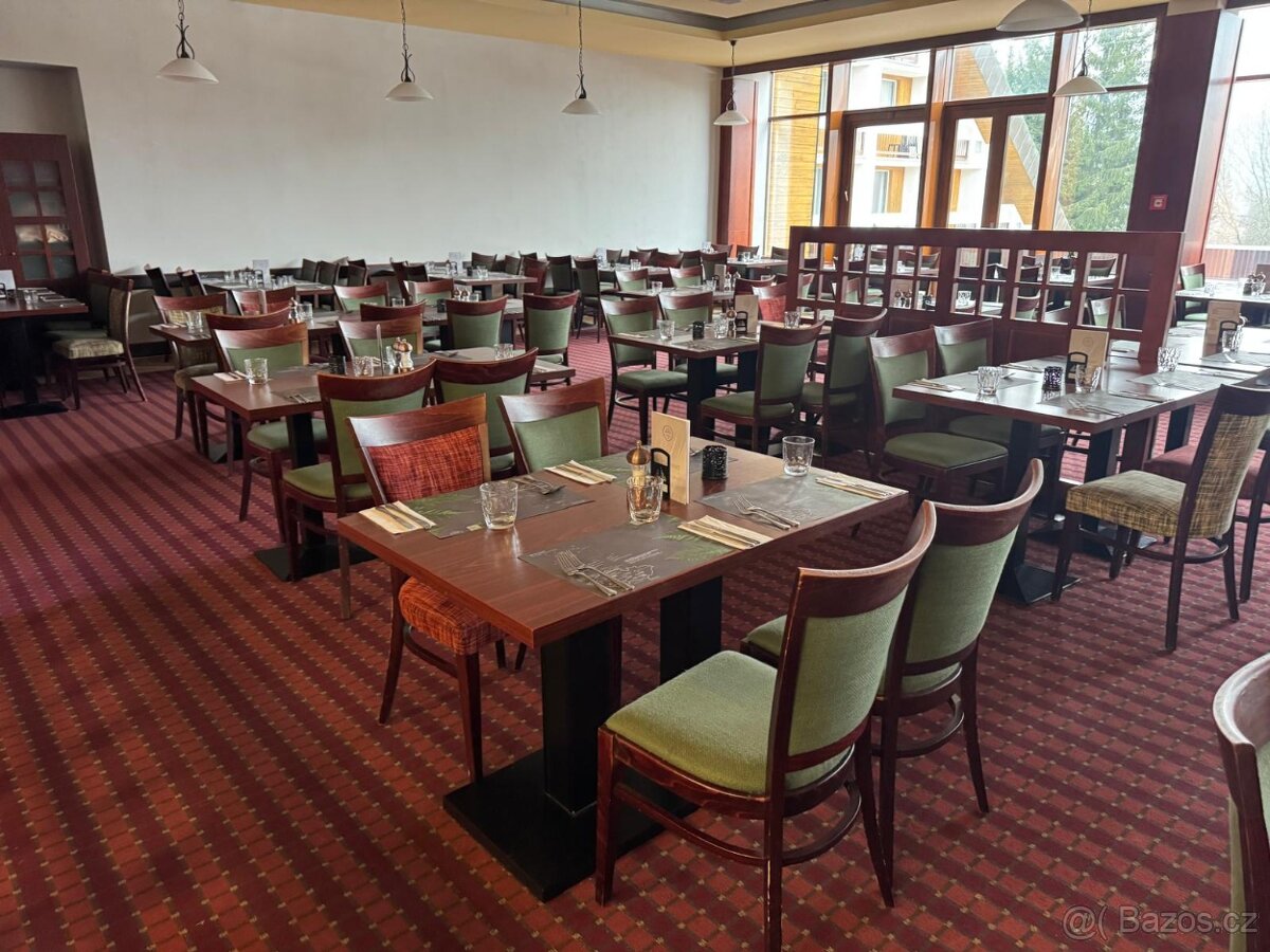 Prodej restauračního a gastro zařízení z hotelové restaurace
