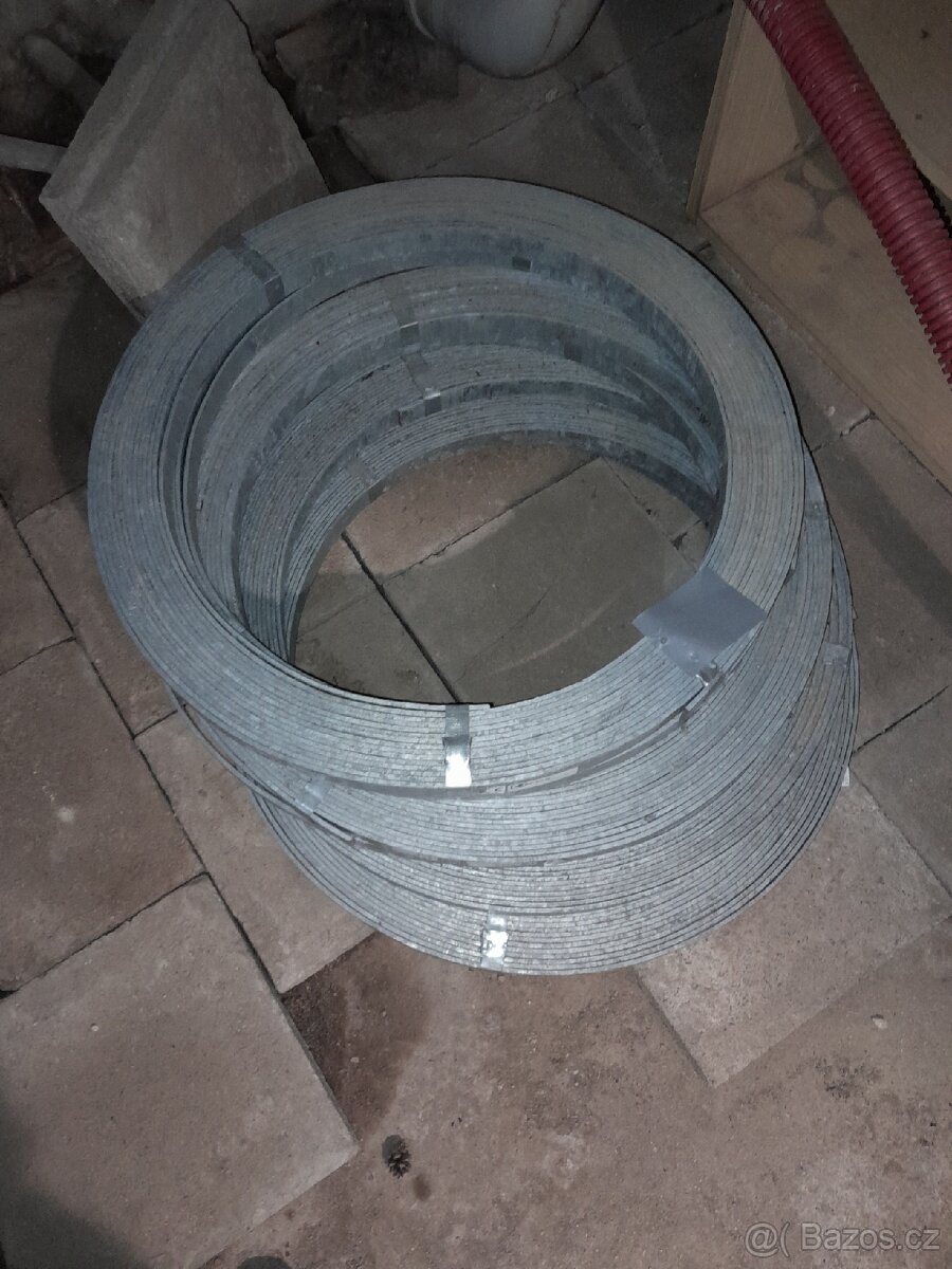 Zemnicí pásek FEZN pozinkovaná ocel 30 × 4 mm