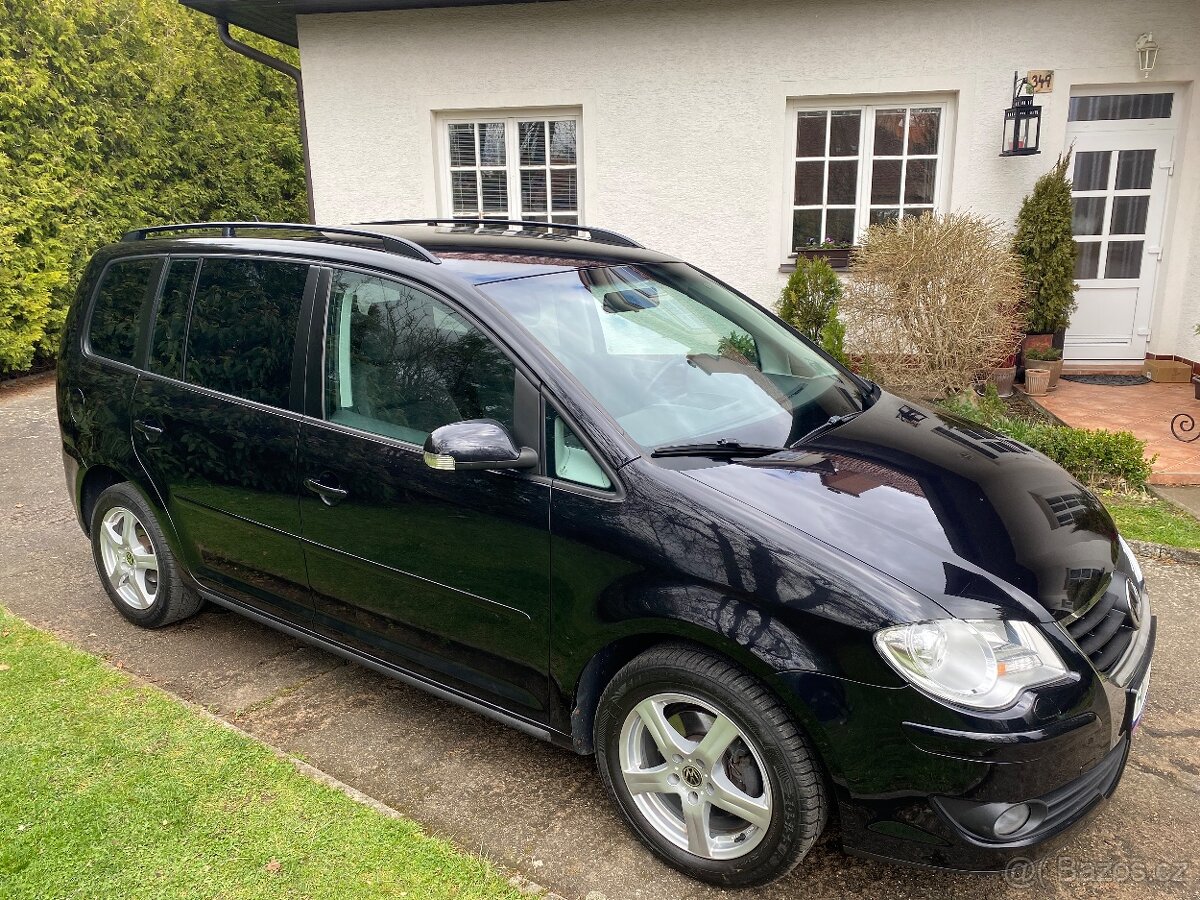VW Touran 1,4 TSI 103 KW 7 míst nové rozvody