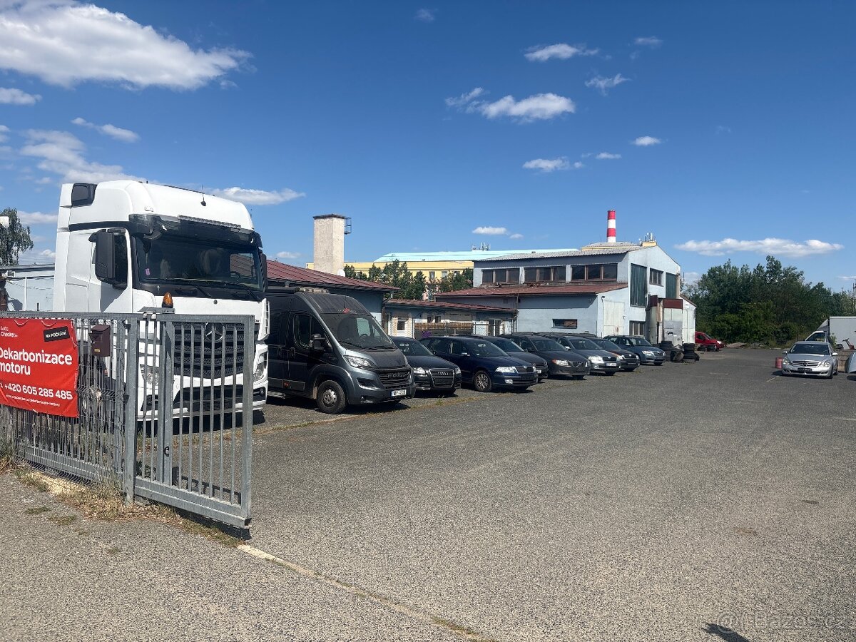 Parkovací stání pro obytné vozy / karavany