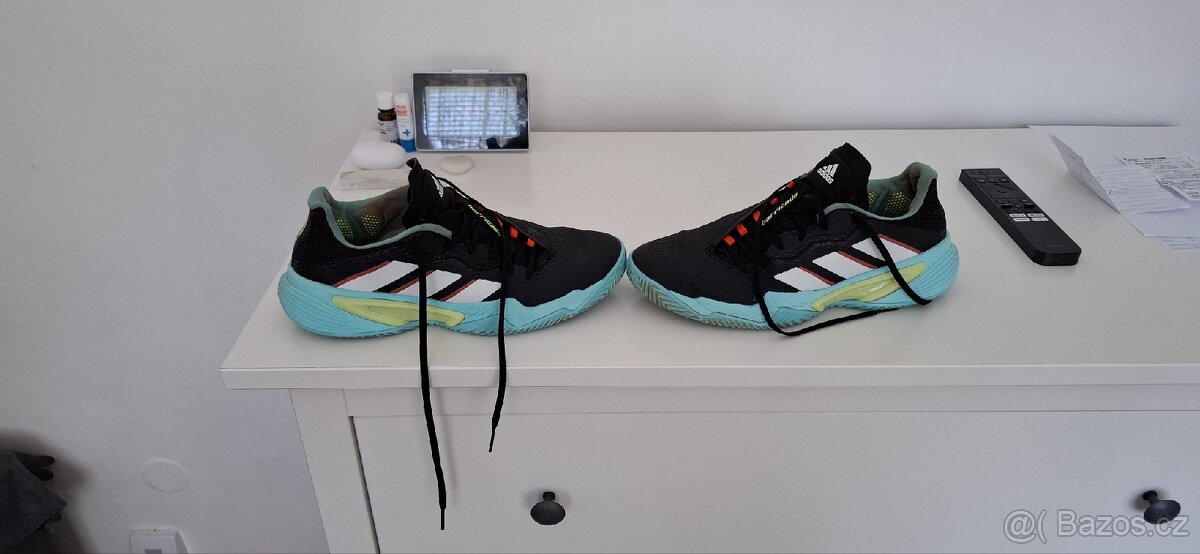 Prodám tenisové boty Adidas