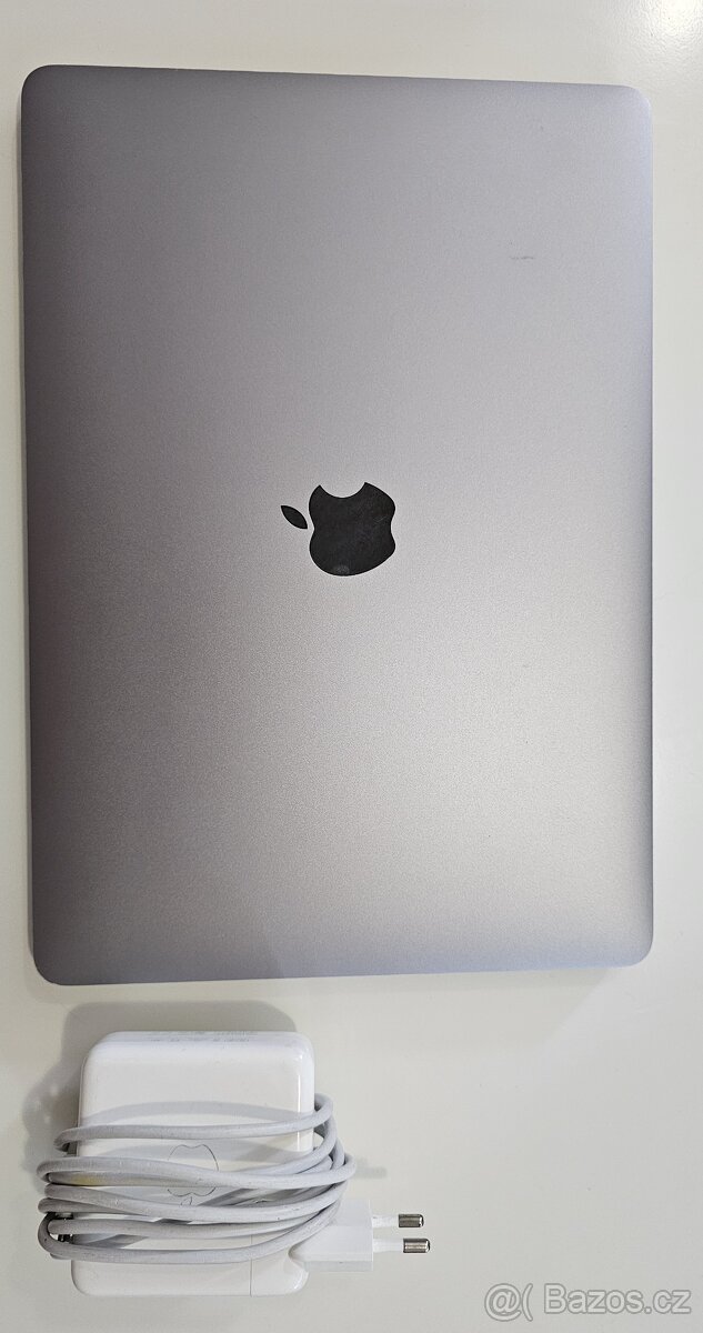 MacBook Pro 13-inch, 2017