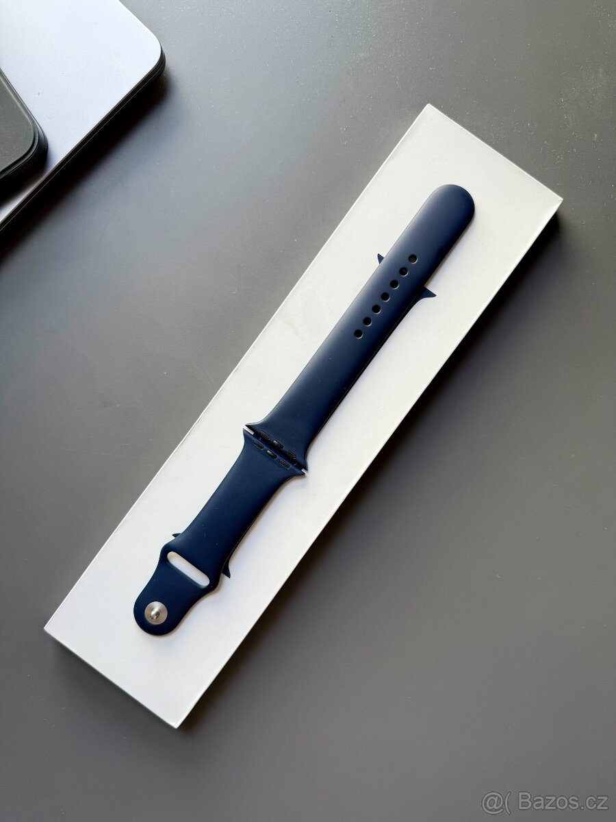 46mm námořnicky modrý sportovní řemínek – S/M/L