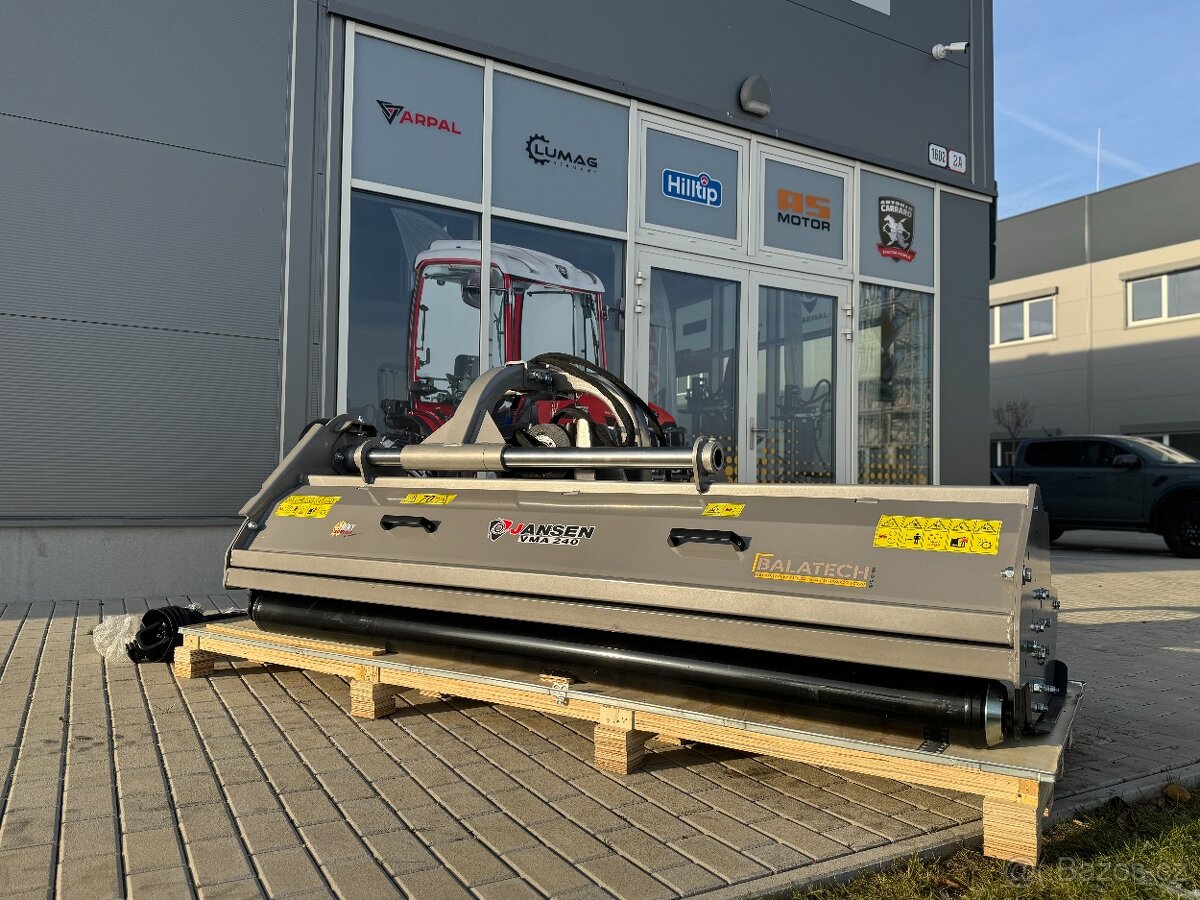 Mulčovač za traktor JANSEN VMA-240 - [3.6. 2025]