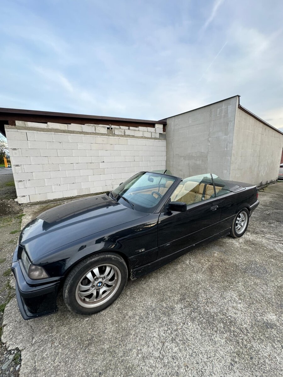 BMW E36 318i cabrio