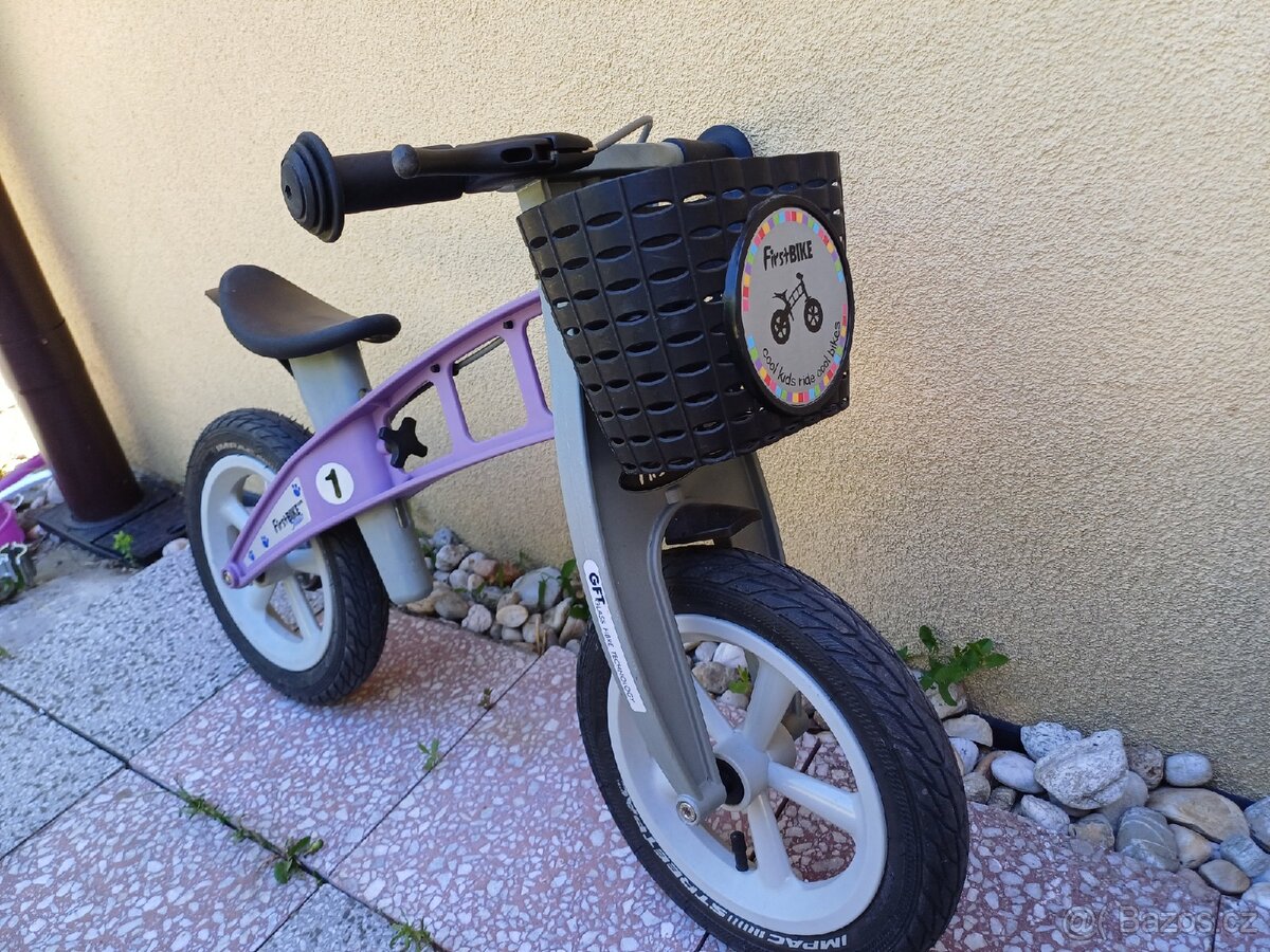 Odrážedlo FirstBIKE