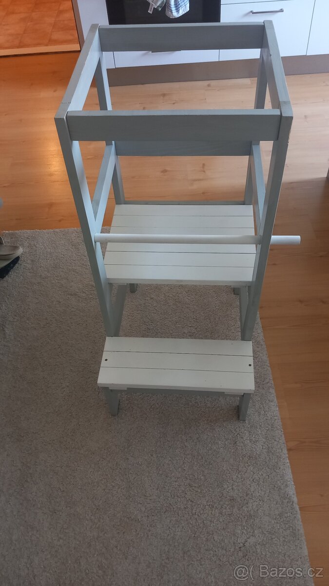 Učící věž Montessori