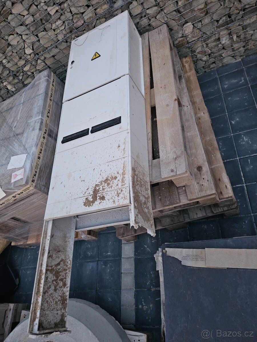 Elektromerovy pilir