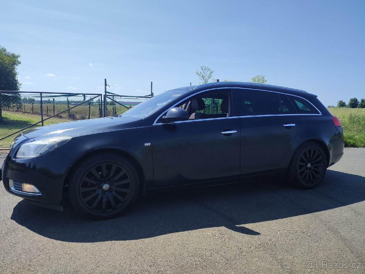 Opel Insignia 2.0D SPORTSTOURER 118kw automat