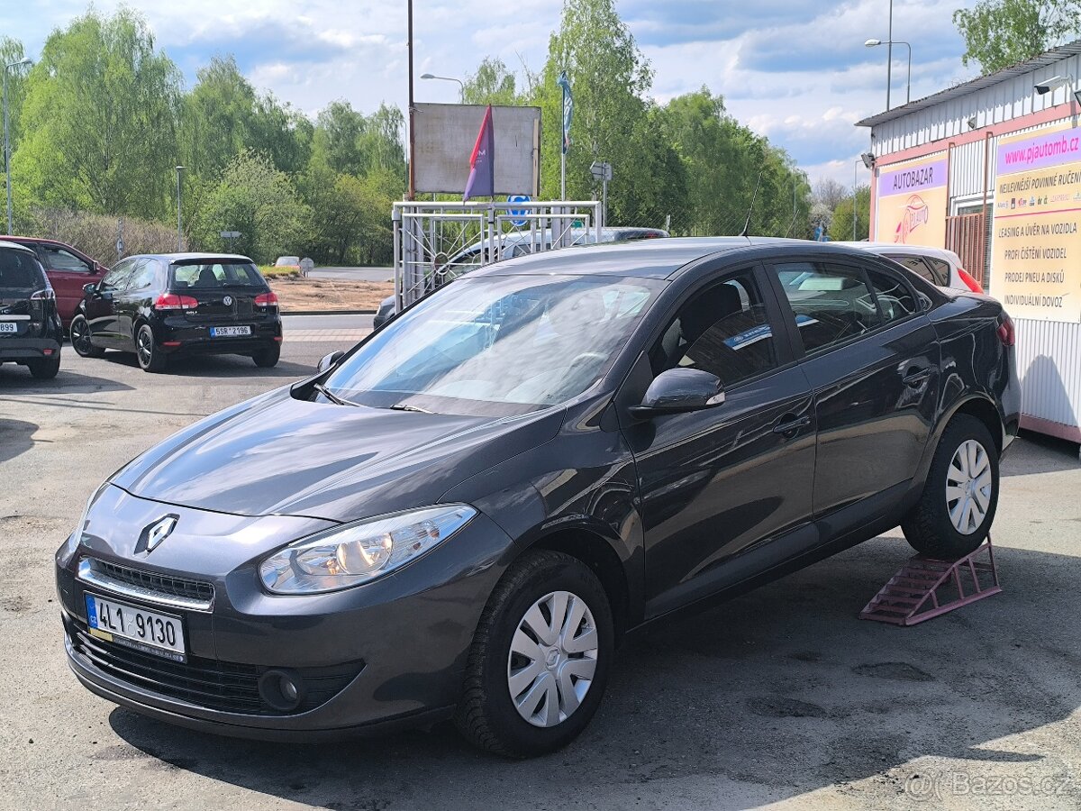 Renault Fluence 1.6i 81kW Berline,Temp,Klima,ALU,ČR