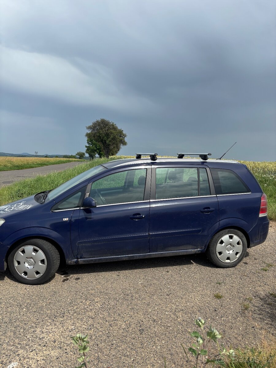 Opel zafira 1.9CDTI automat