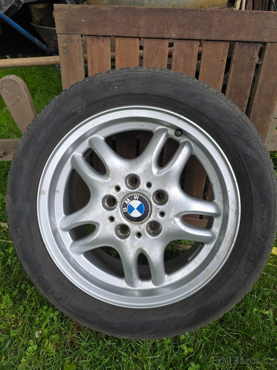 BMW alu disky e36 5x120 r16