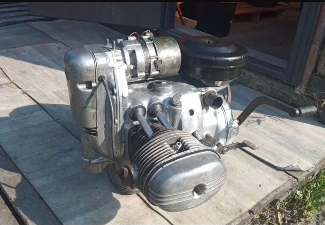 Nové a použité motory Dněpr Ural M72 M67 M67-36 M66 K750