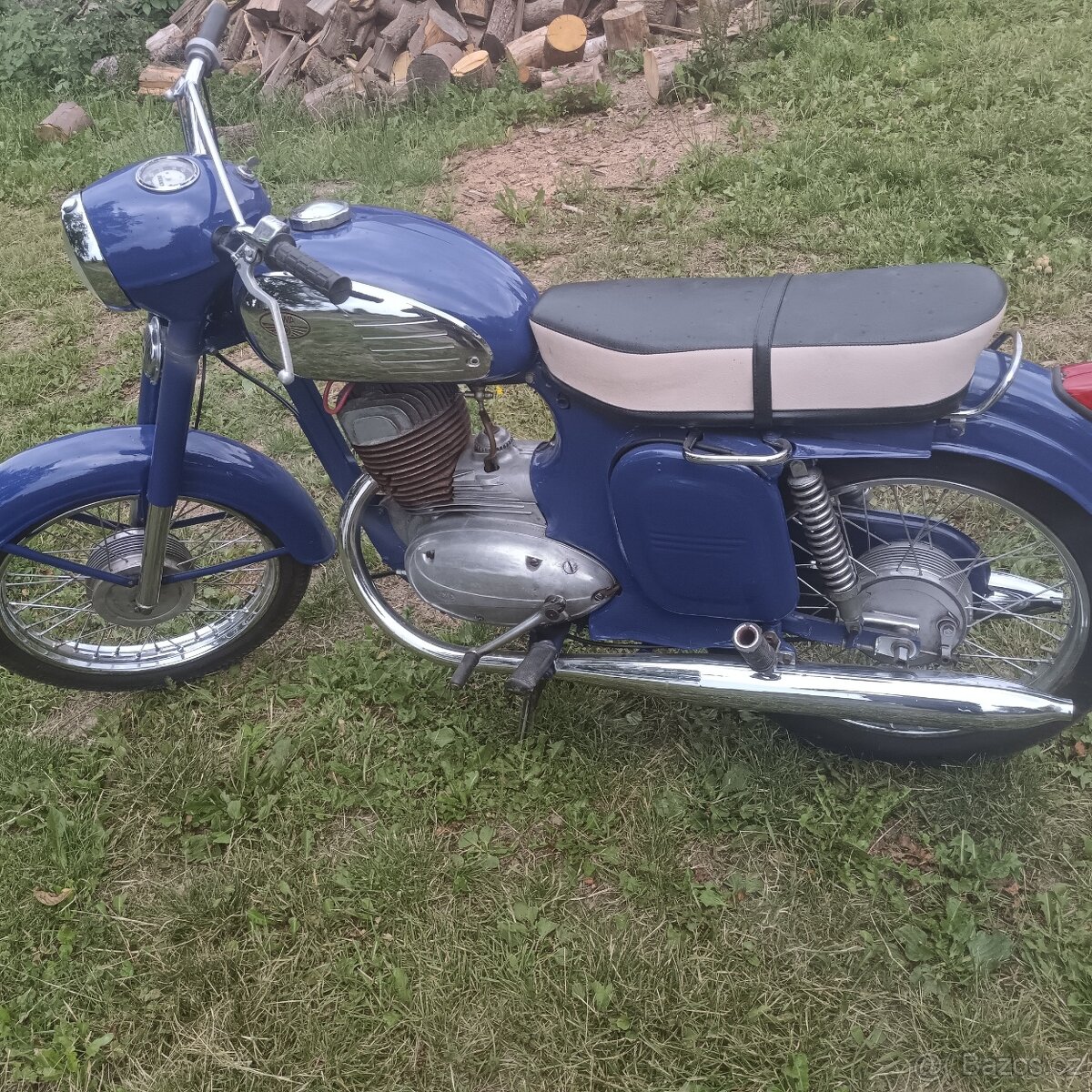 Jawa 250 sport