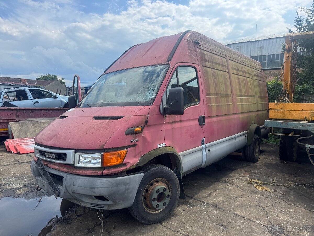 Iveco Daily 2000 na nahradni dily ND