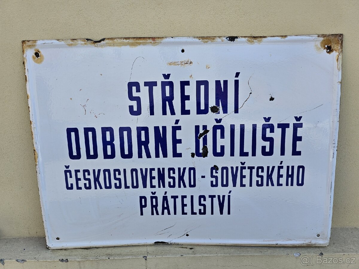 Stará smaltovana cedule střední odborné učiliště
