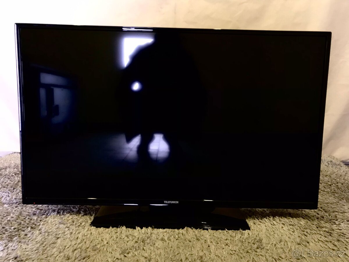 TV Smart 40Inch Telefunken