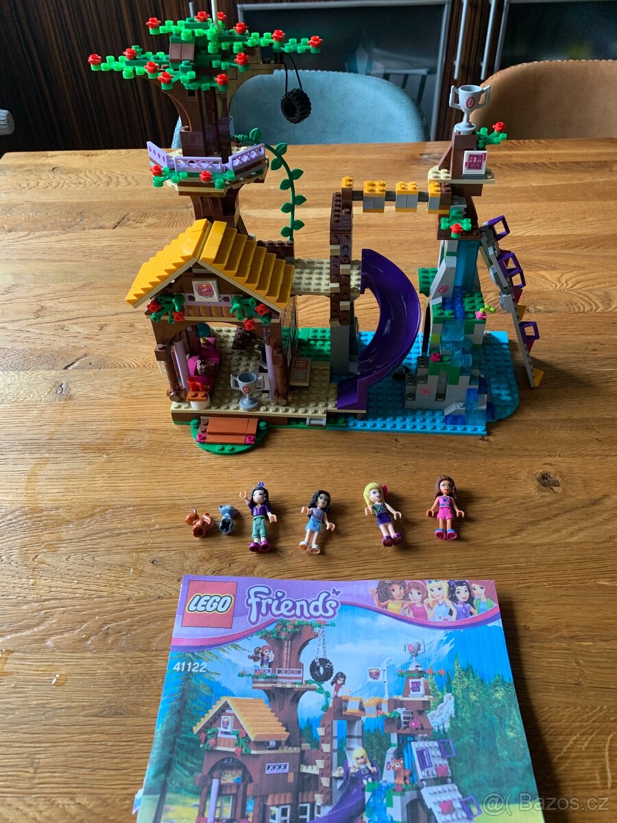 LEGO FRIENDS: Dobrodružný tábor Dům na stromě (41122