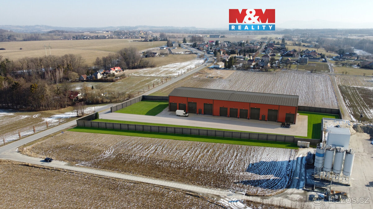 Prodej výrobního objektu, 6000 m², Vojkovice