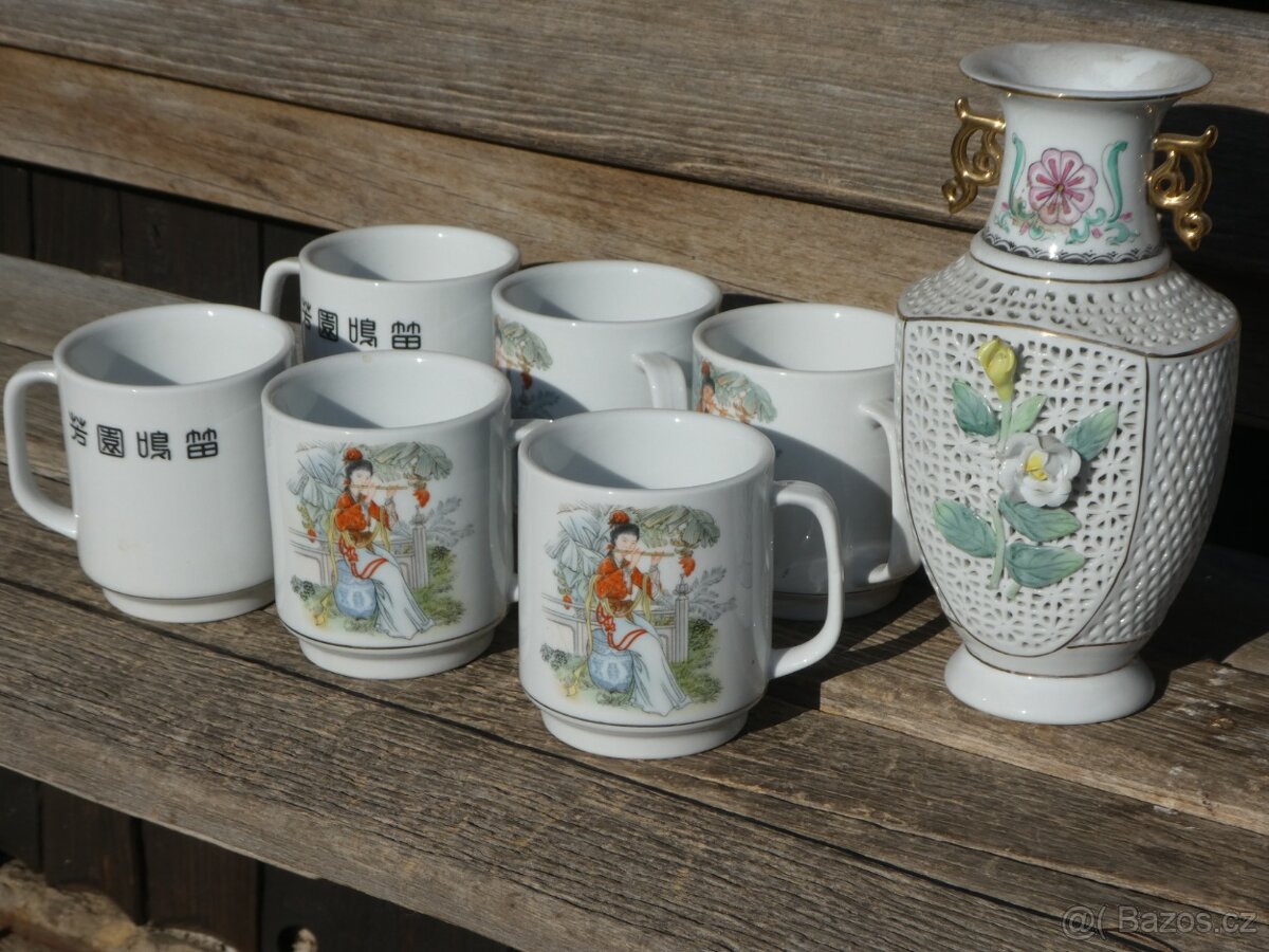 Sada nových čínských hrníčků