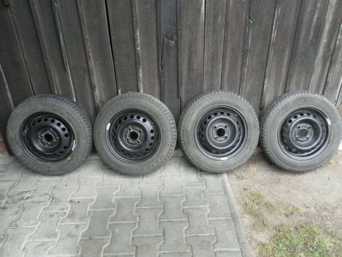 Sada kol na Peugeot 306