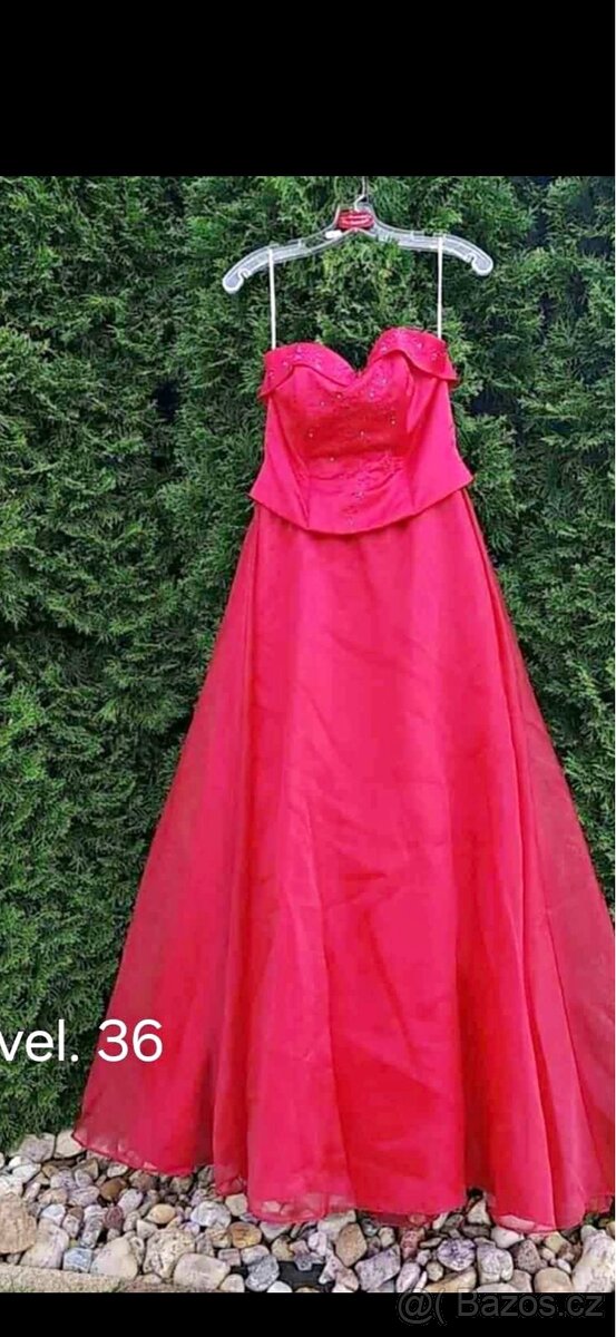 Prodám společenské šaty
