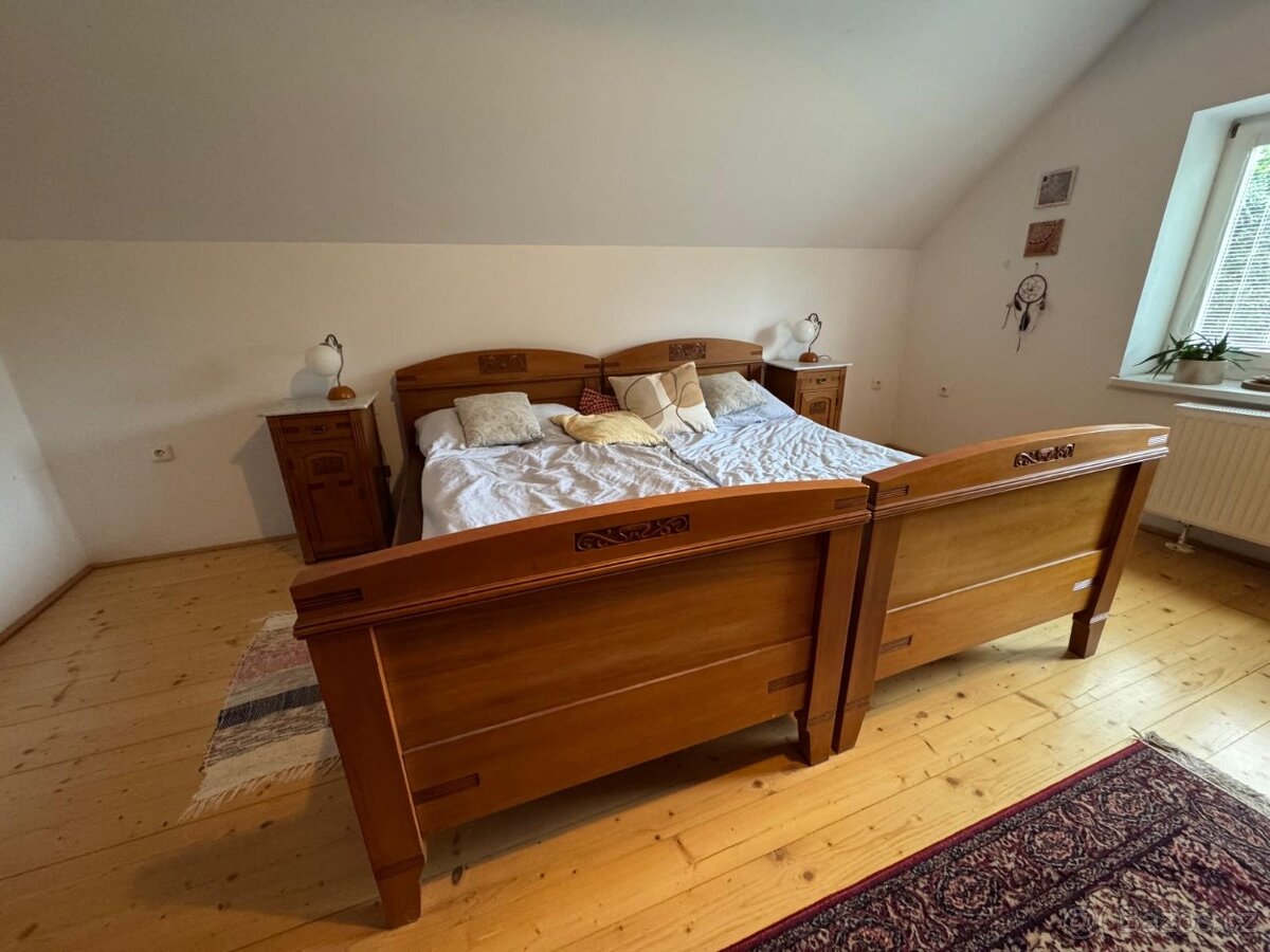 Starožitná ložnice