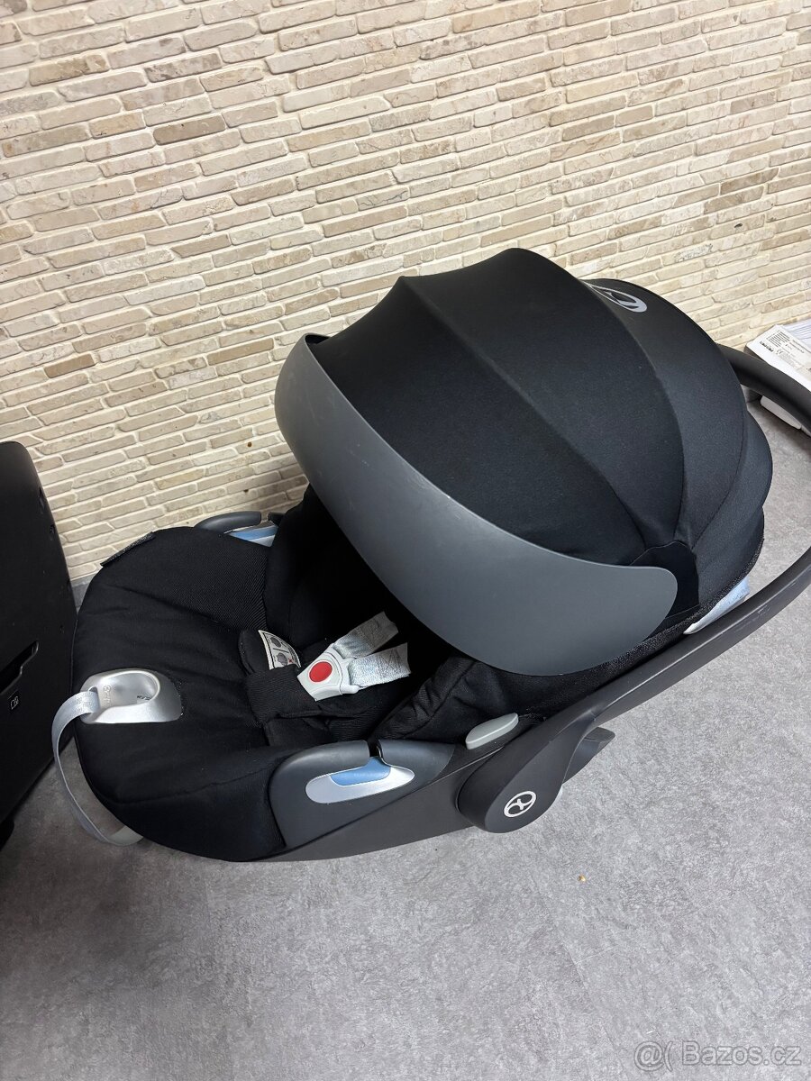 Cybex s bazi