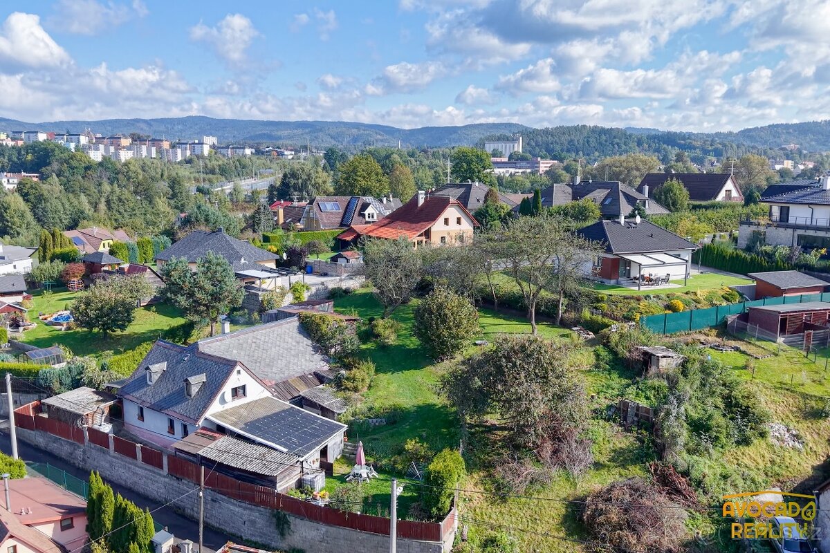 Sleva - Dům s pěkným pozemkem Vesec