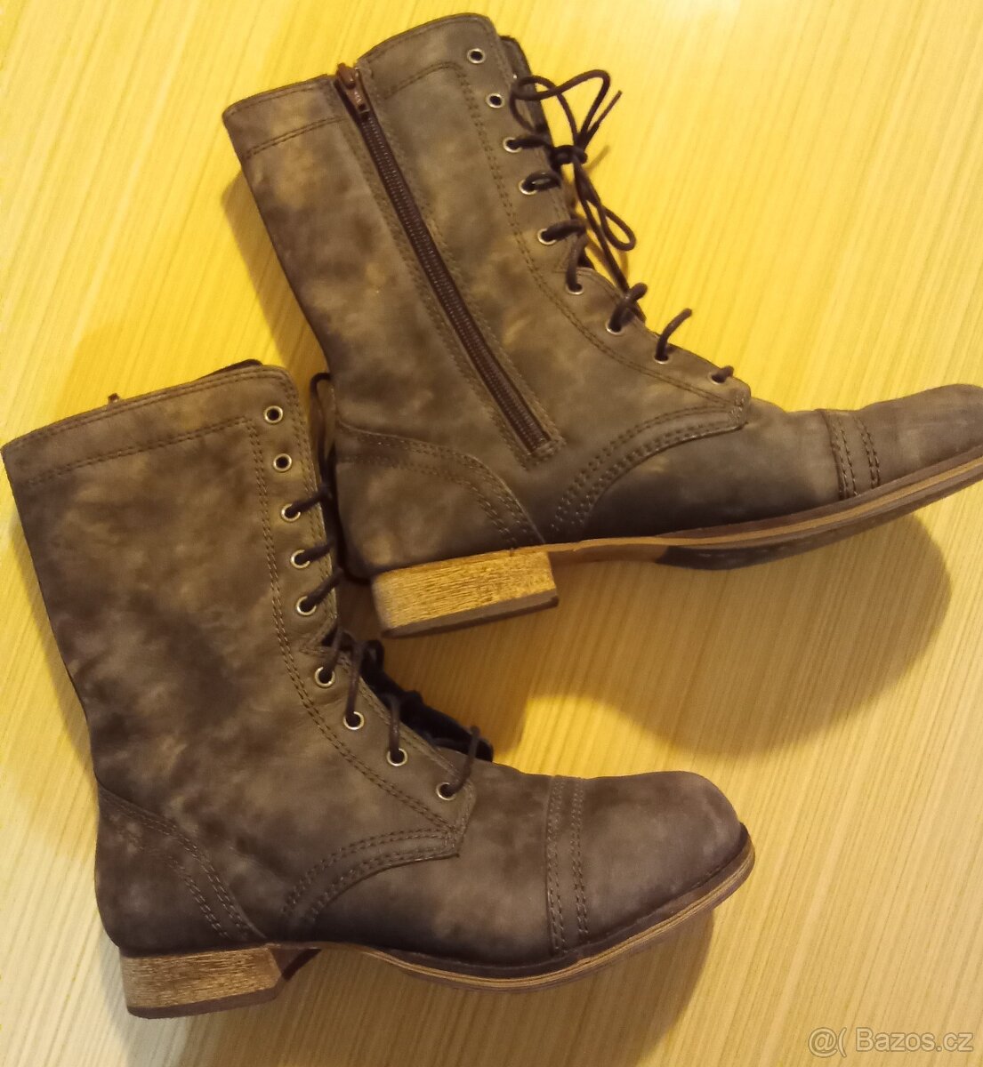 Kožené boty Esprit, velikost 38