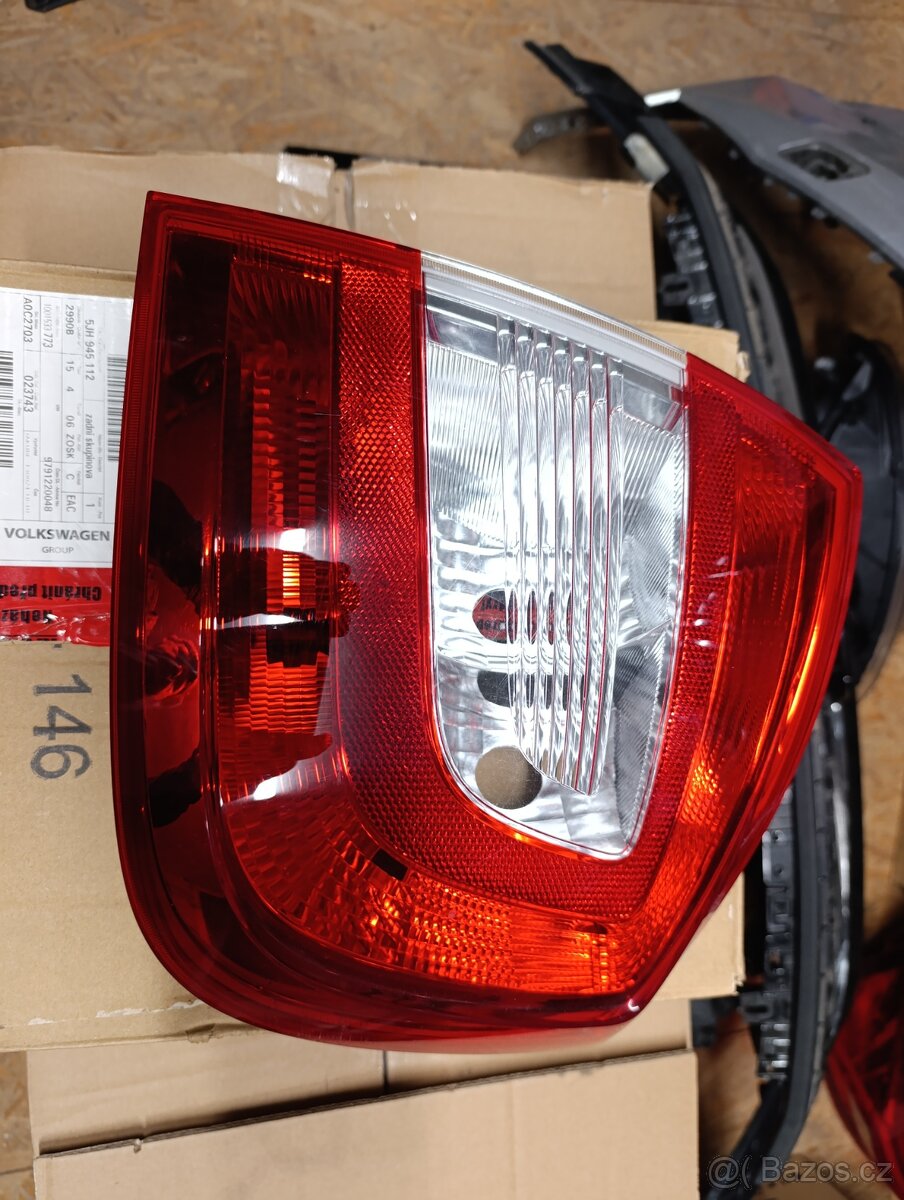 Škoda Rapid zadní světlo
