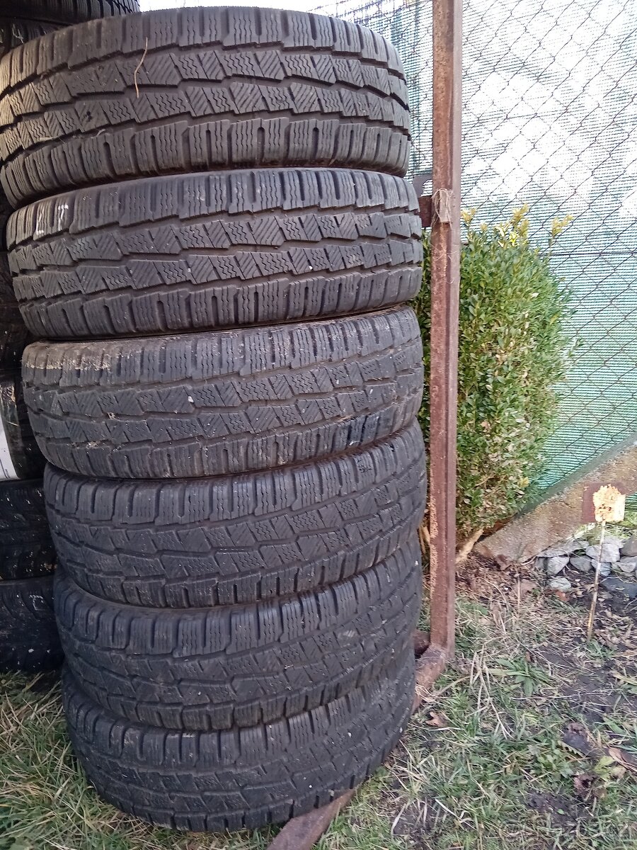 R15C 195/70 zimní pneumatiky