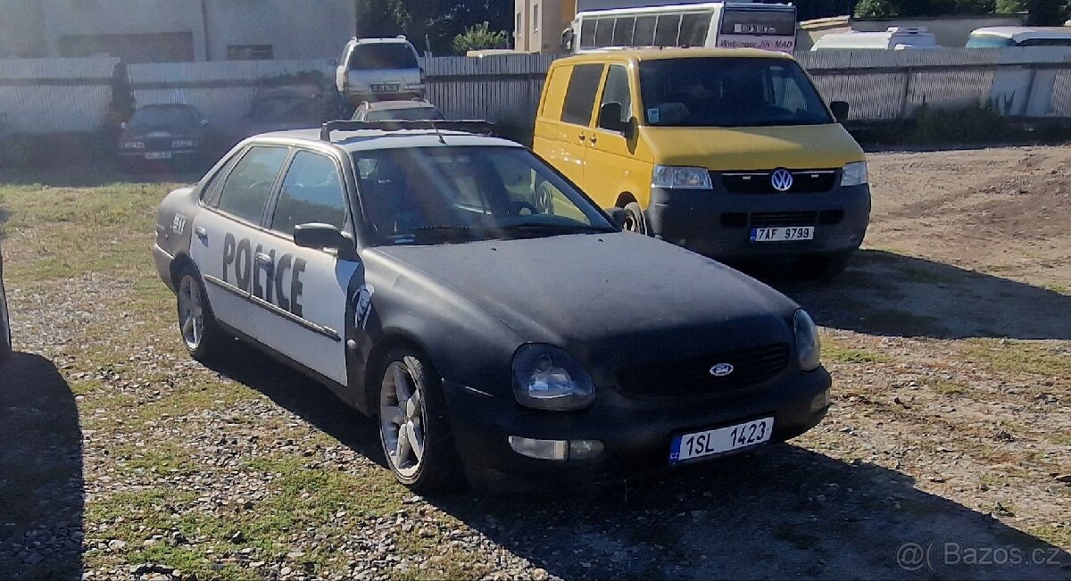 Ford scorpio 2.9 efi LPG Ghia kůže crown Victoria look