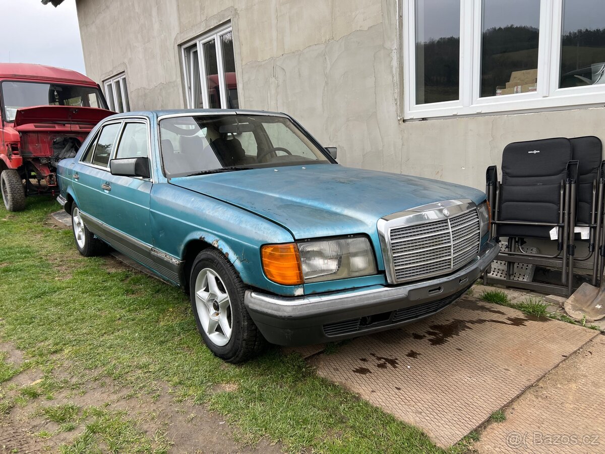 Mercedes Benz W126 280SE 280SEL