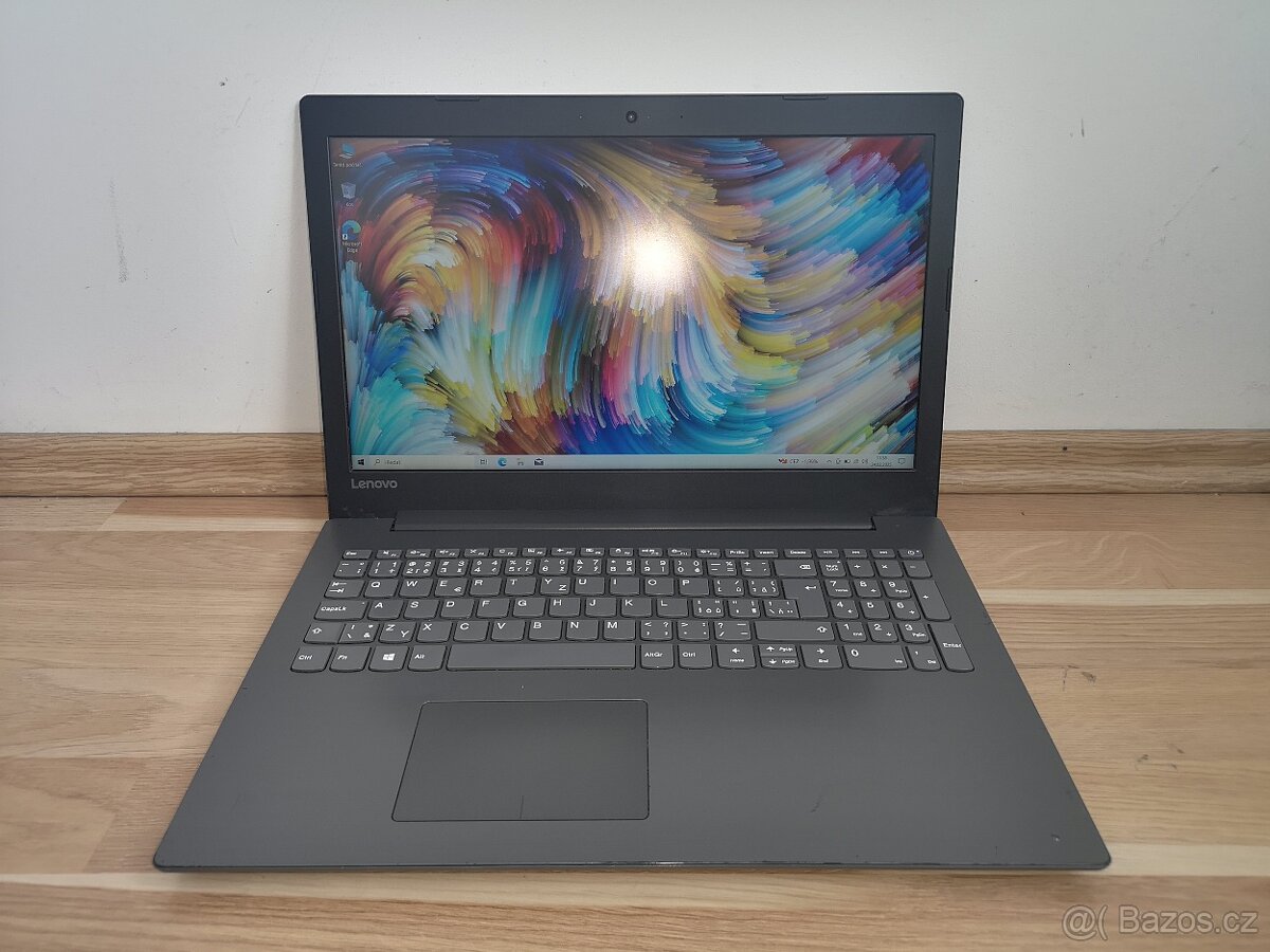 Čtyřjádrový notebook Lenovo IdeaPad 320-15IKB
