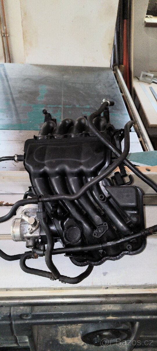 Kompletní sání včetně škrtící klapky Octavia 1.6 75kw BFQ