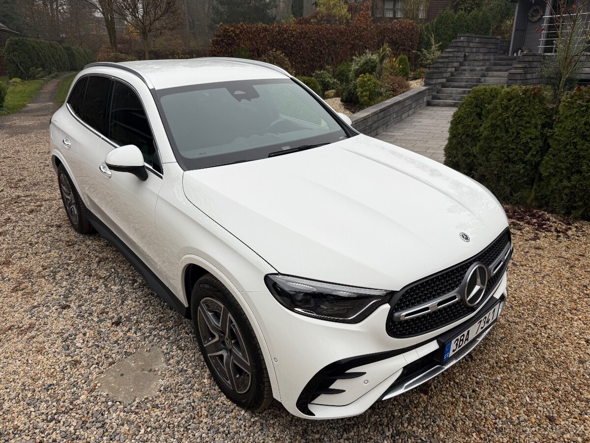 NEW GLC 220d 4-MATIC AMG PAKET,2023,28.000km,ZARUKA,CZ,DPH