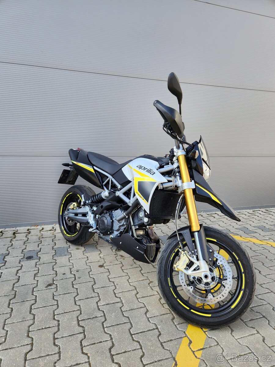 Aprilia Dorsoduro 750 ABS 2016