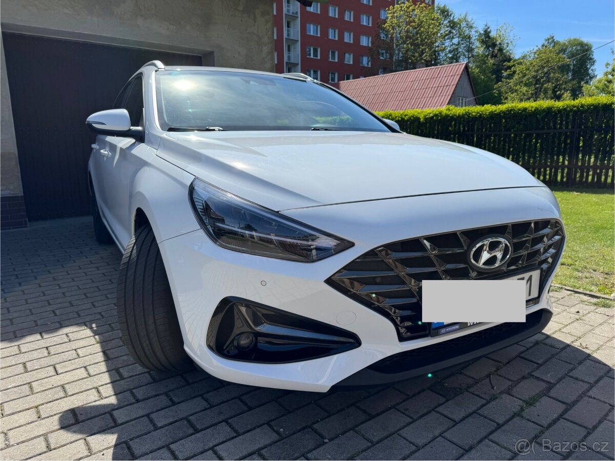Hyundai i30 kombi 1.0 T-GDi 88 kW DCT, 1. majitel, 2022