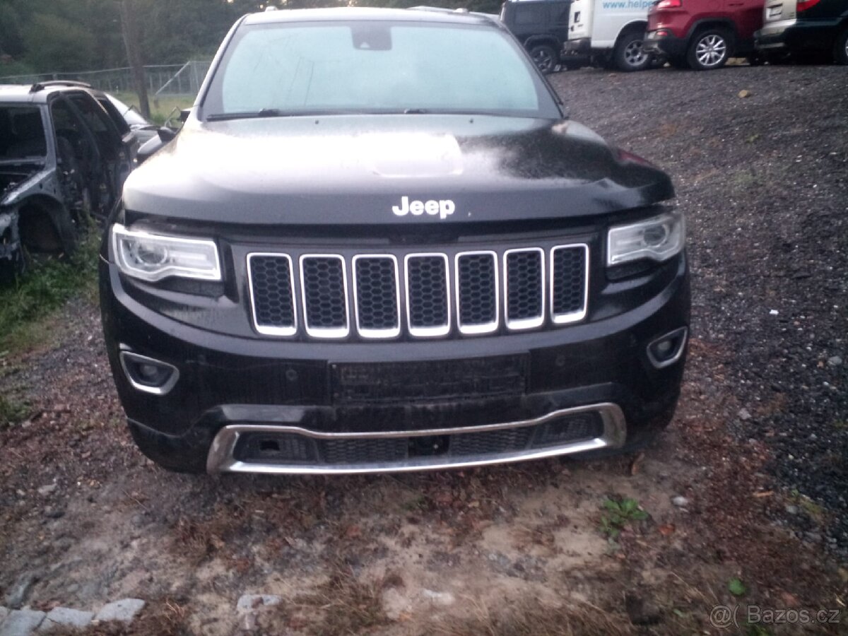 Jeep grand cherokee WK2 3.0crd 184kw//NAHRADNÍ DÍLY