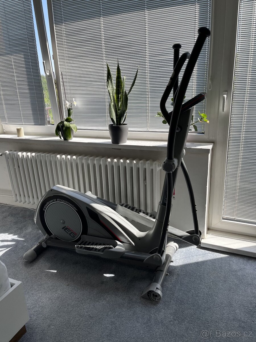 Eliptický trenažér - Eliptical inSPORTline Caracas